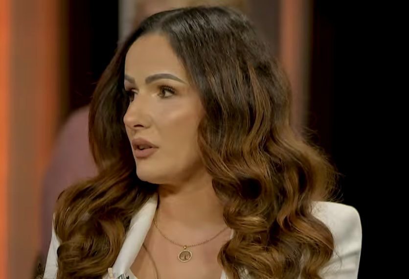 Befason Valentina Rexhaj me historinë e trishtë të fëmijërisë, përjetuan dhunë nga babai