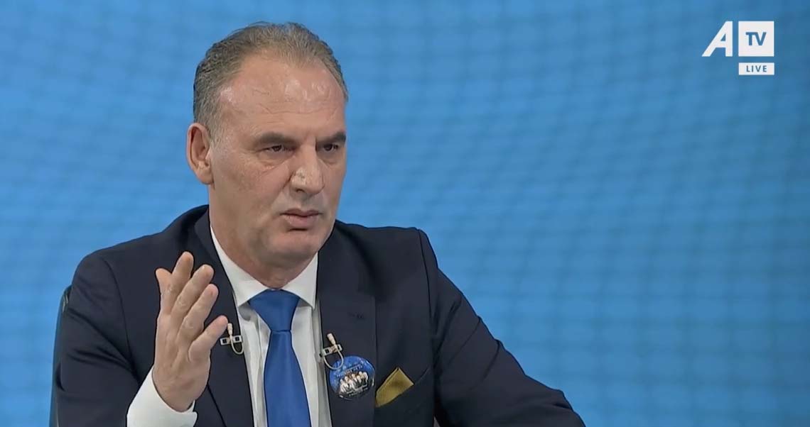 Limaj: Politika e Kurtit është me heq dorë nga veriu, do të ndodh ajo që pak kush e ka pritur