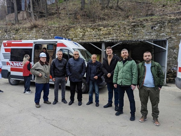 Nxirren nga miniera të gjithë minatorët, ishin ngujuar për mbi 18 orë