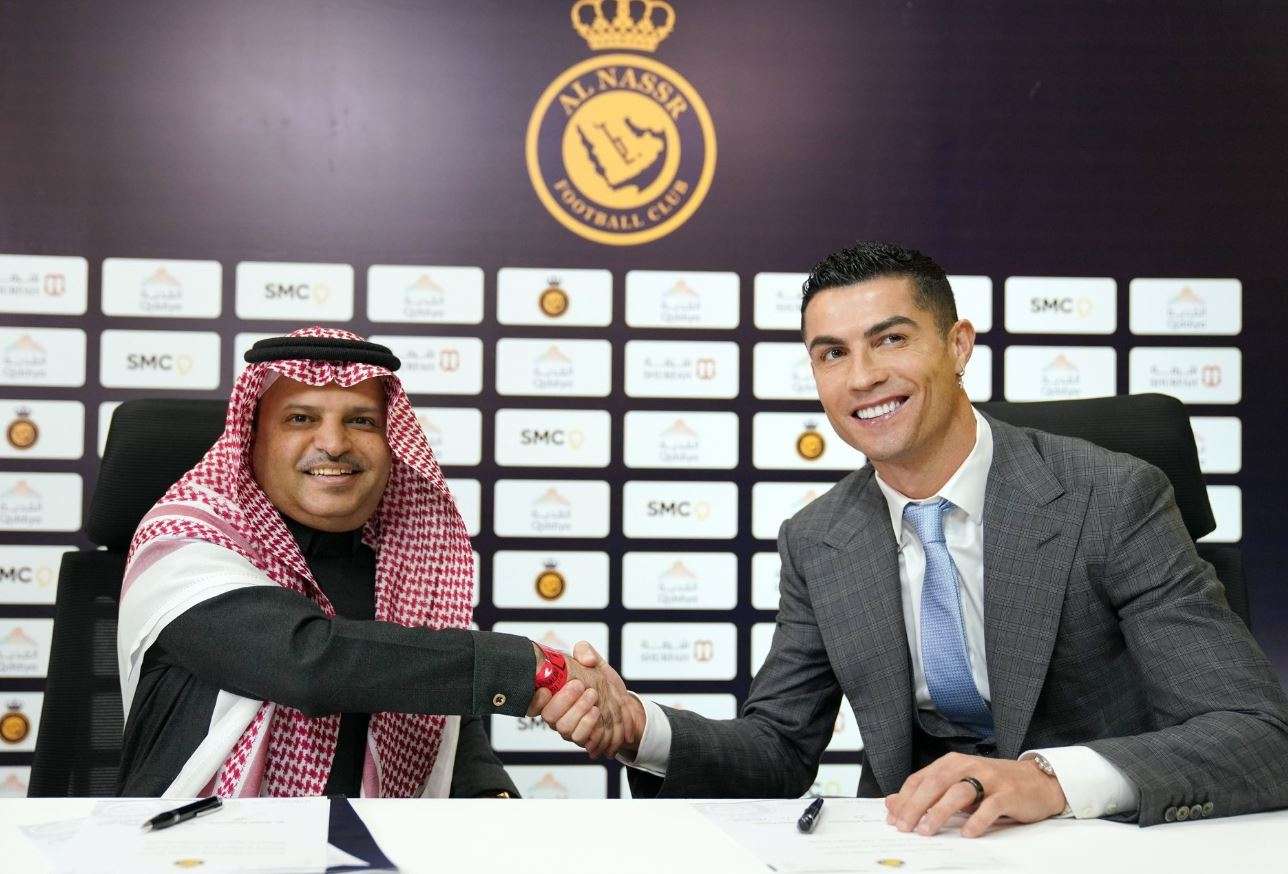 “U mashtrova me nënshkrimin e Ronaldos”, presidenti i Al-Nassr habit me deklaratën