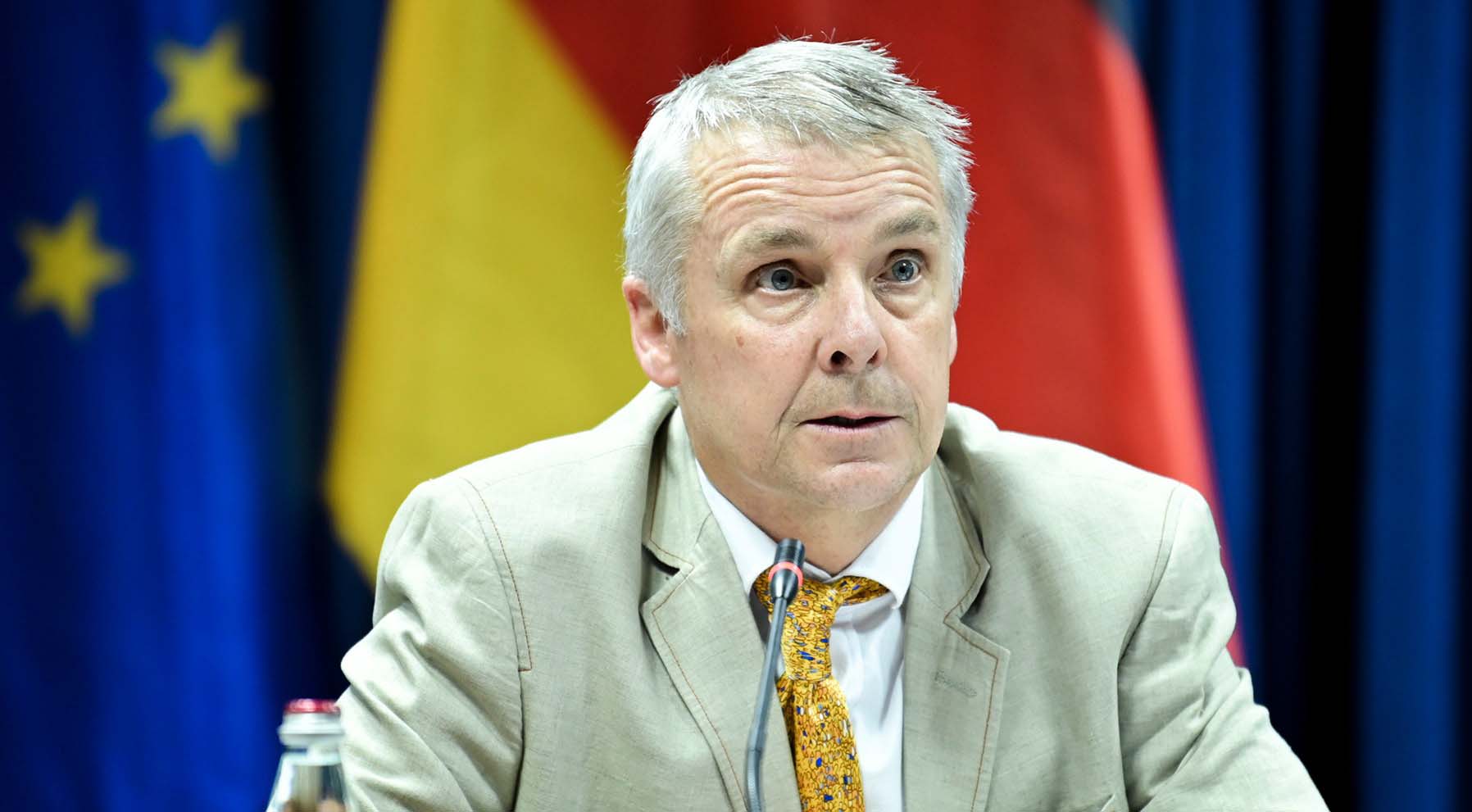 Reagon ashpër edhe ambasadori Rohde pas linçimit të policëve joshumicë në veri: Absolutisht shqetësuese