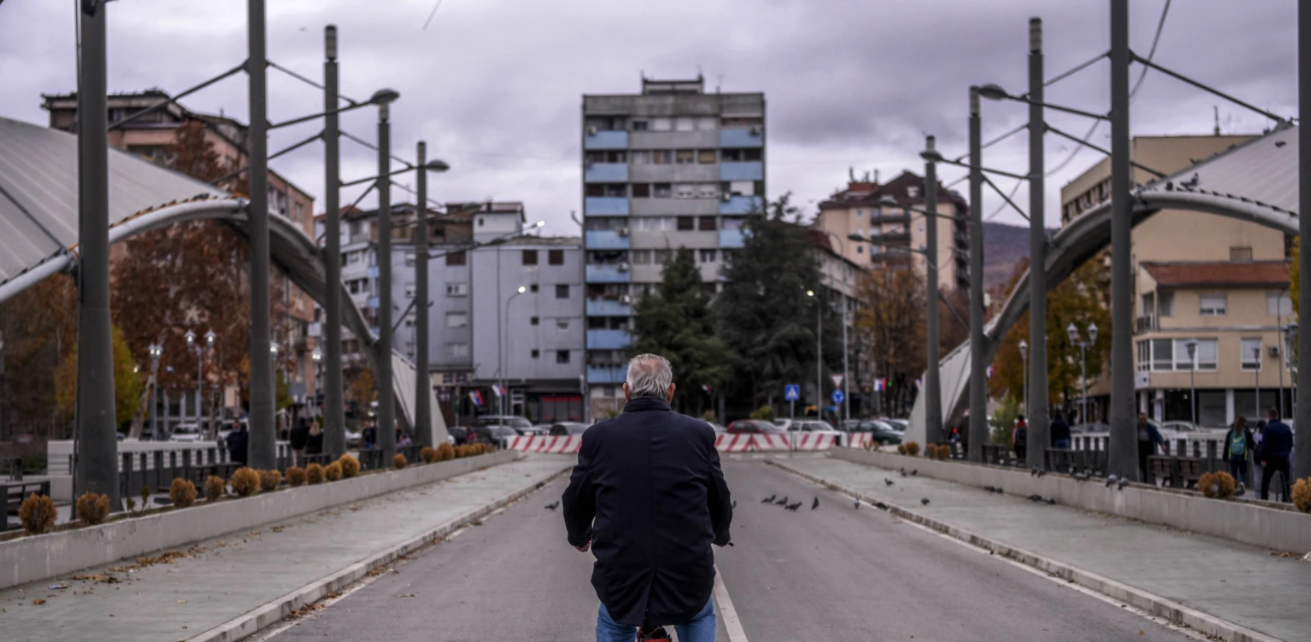 Kuvendi i Mitrovicës vendos ta hapë për qarkullim urën mbi lumin Ibër