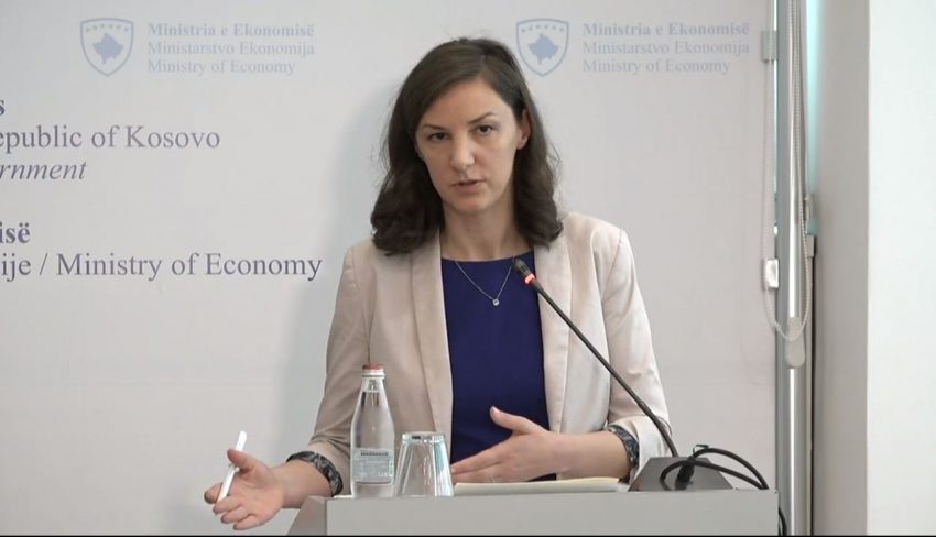 Rizvanolli: Nuk kam informata zyrtare për gjobat e ZRrE-së ndaj KEK-ut dhe KOSTT-it