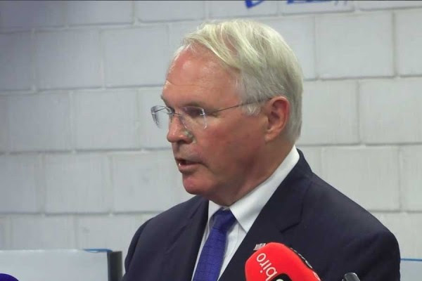 ​Hill nga Beogradi: Pasojat për Kosovën po shihen, mund të ketë të tjera