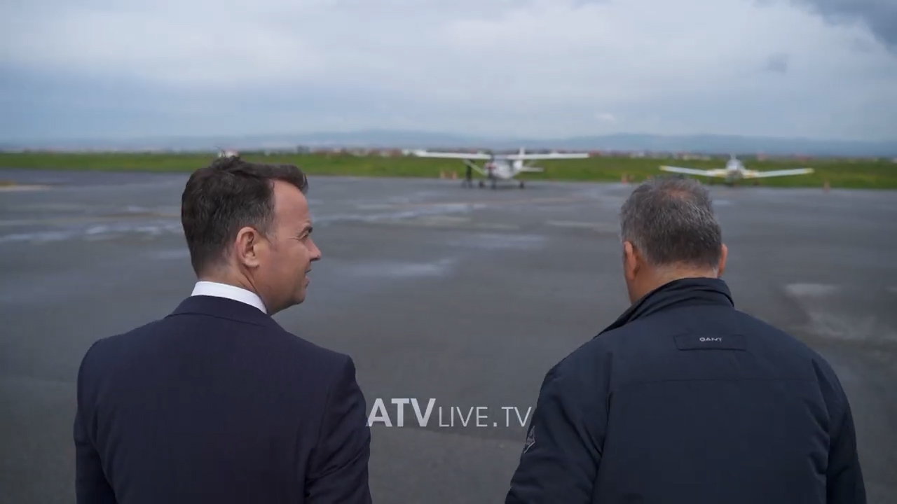 Ministri Peci inspekton nisjen e vaksinimit nga ajri kundër tërbimit të kafshëve të egra