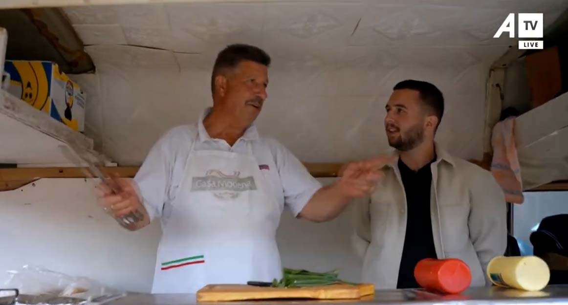 “Tu shit hamburgera në pazar e kom ndërtu shtëpinë tri kat e kam ble banesë në Prishtinë”, thotë një qytetar