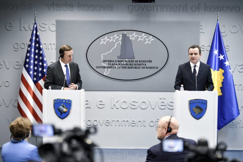 Murphy kërkon “angazhim agresiv” të ShBA-së në Ballkan