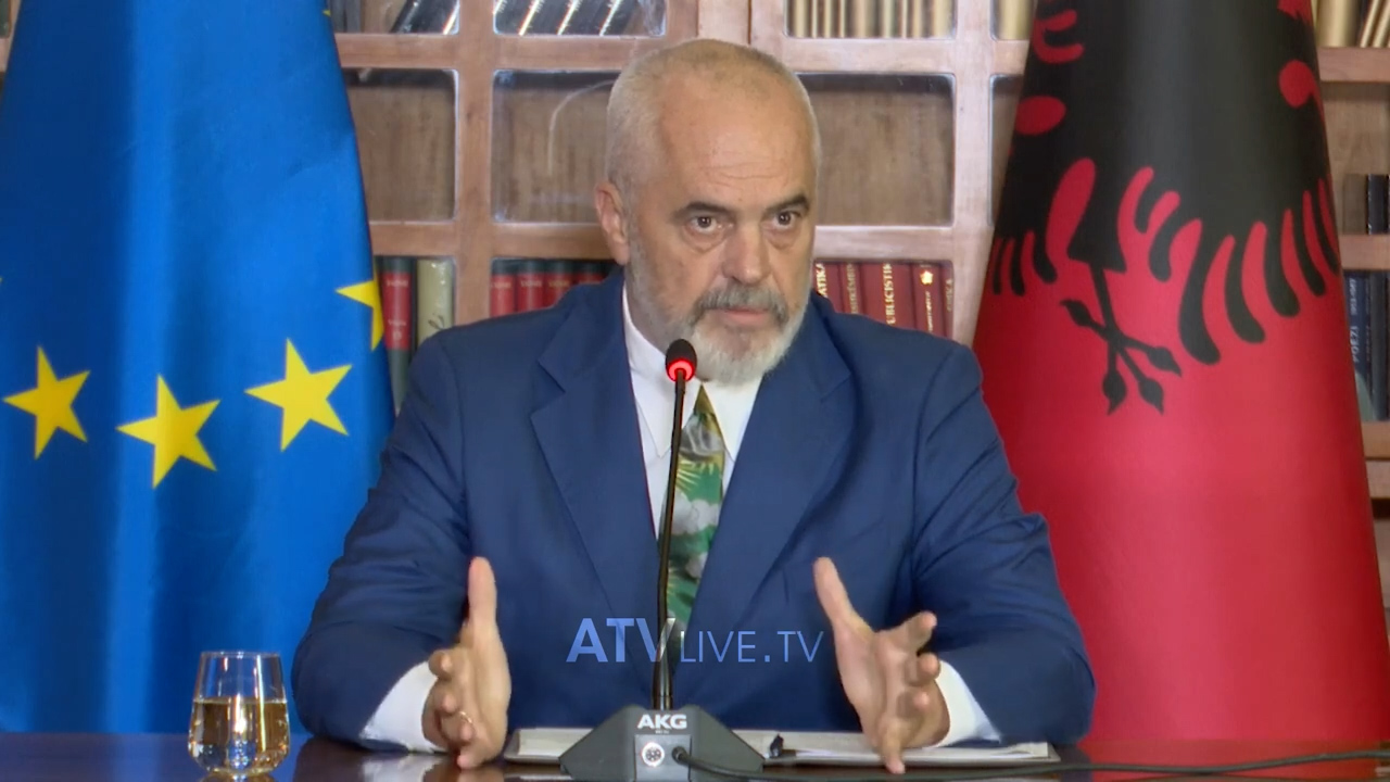 Rama: Kurti e Vuçiq të dalin nga kjo lojë ‘Tomy & Jerry’
