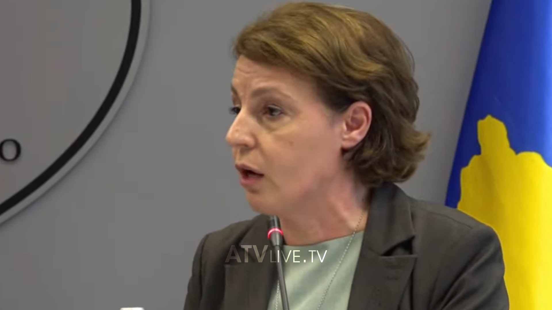 Gërvalla: Policët nuk po keqtrajtohen, por nuk po ushqehen në mënyrën e duhur