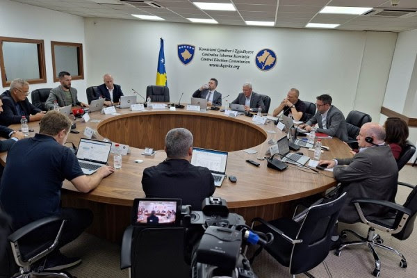 ​KQZ zëvendëson tre anëtarë të Kuvendit Komunal në Zveçan