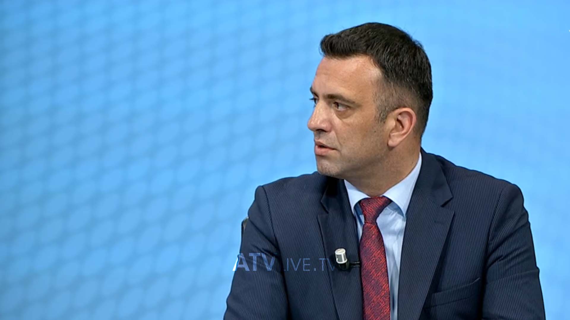 Pozhari: Rama i ka tejkaluar kompetencat që i përkasin kryeministrit të Shqipërisë
