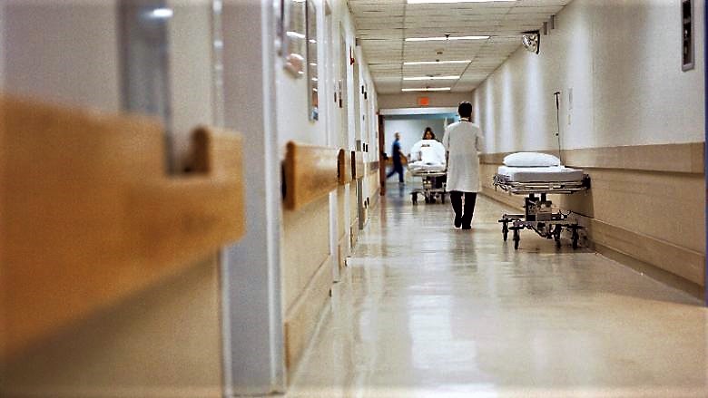 Rreth 100 nxënës helmohen në Afganistan, dyshohet për një substancë të shpërndarë në disa klasa