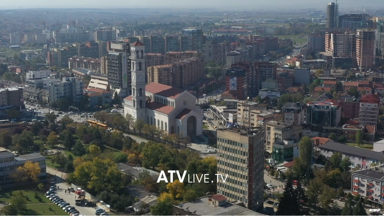 Nënshkruhet marrëveshja, artistë amerikanë performojnë në Prishtinë