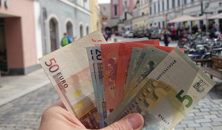 Si të kurseni para gjatë udhëtimeve në Evropë?