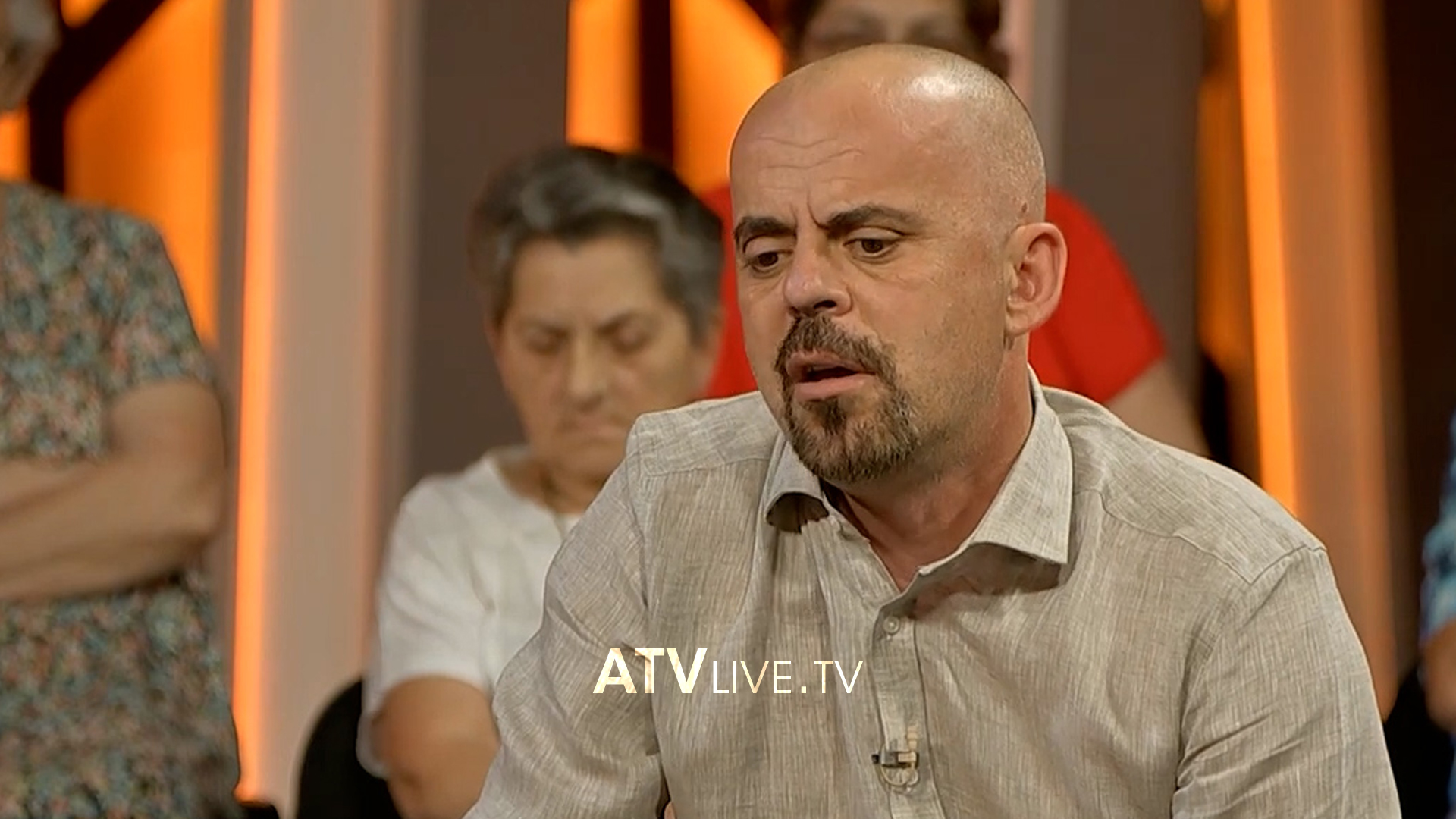 Kjo akuzë e gruas ndaj burrit është një moment para vetëvrasjes, sipas Albatros Rexhajt