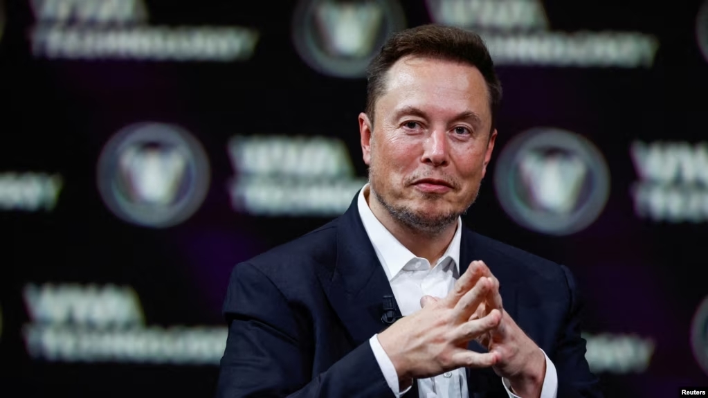 Elon Musk themelon një kompani të inteligjencës artificiale