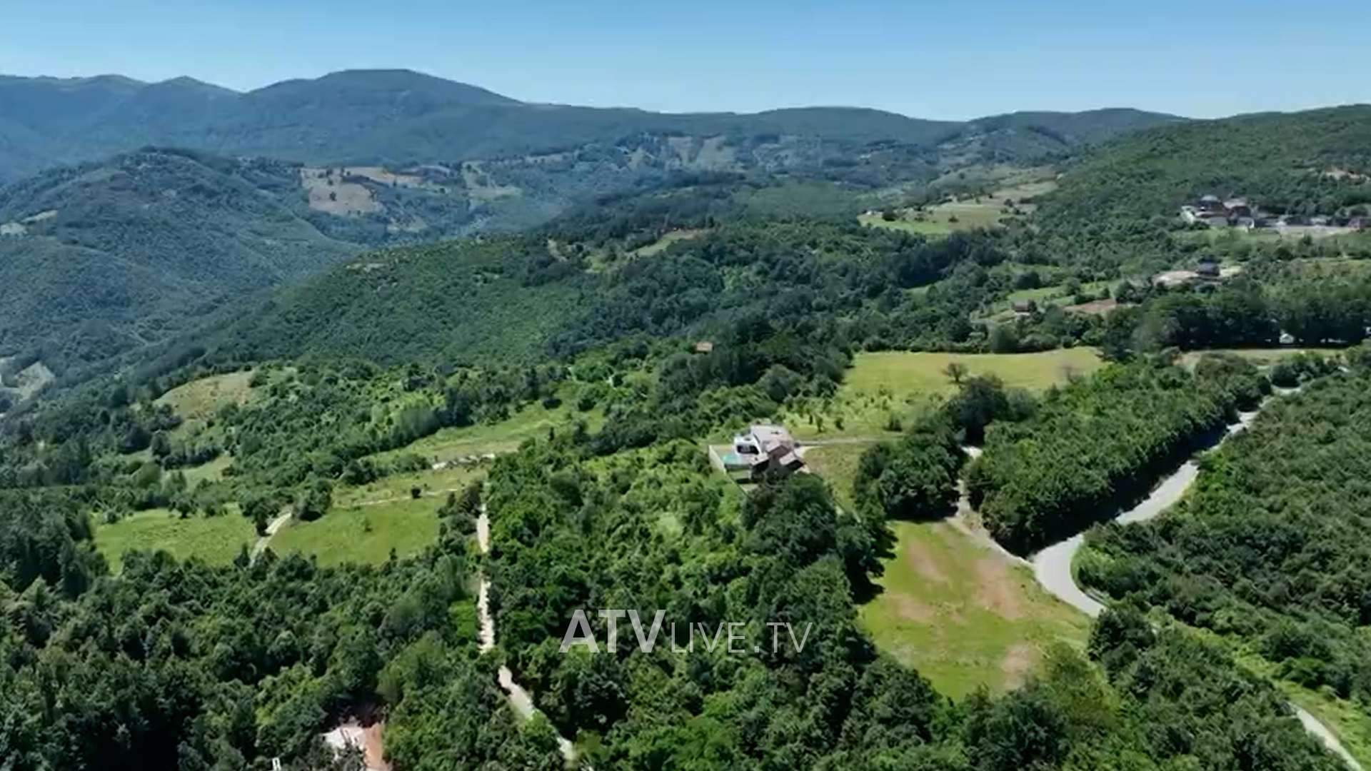 Jezerci, fshati që është bërë atraksion edhe për turistë!