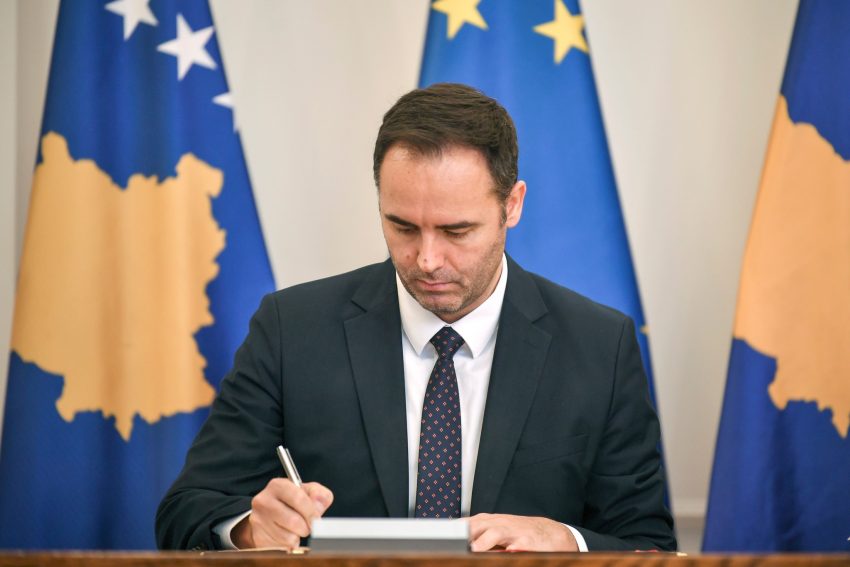 Konjufca e dërgon në Komisionin e Venecias Projektligjin për Këshillin Prokurorial