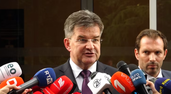 Lajçak: Shtetet anëtare vendosin për sanksionet ndaj Kosovës, dëshiroj që kjo mos të ndodhë