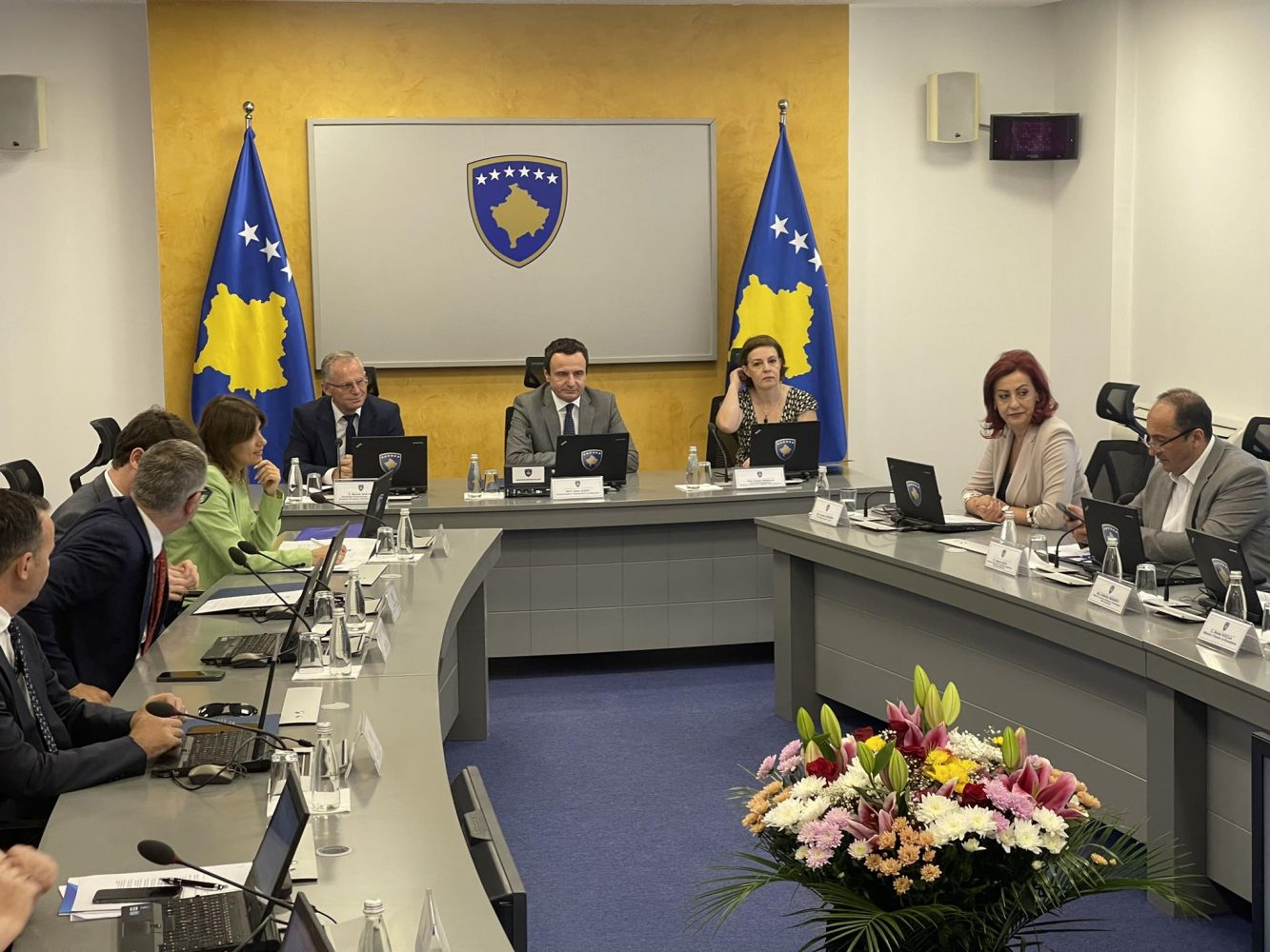 Kurti jep detaje për arritjen e marrëveshjes për shtensionim: Zgjedhjet në veri pas verës