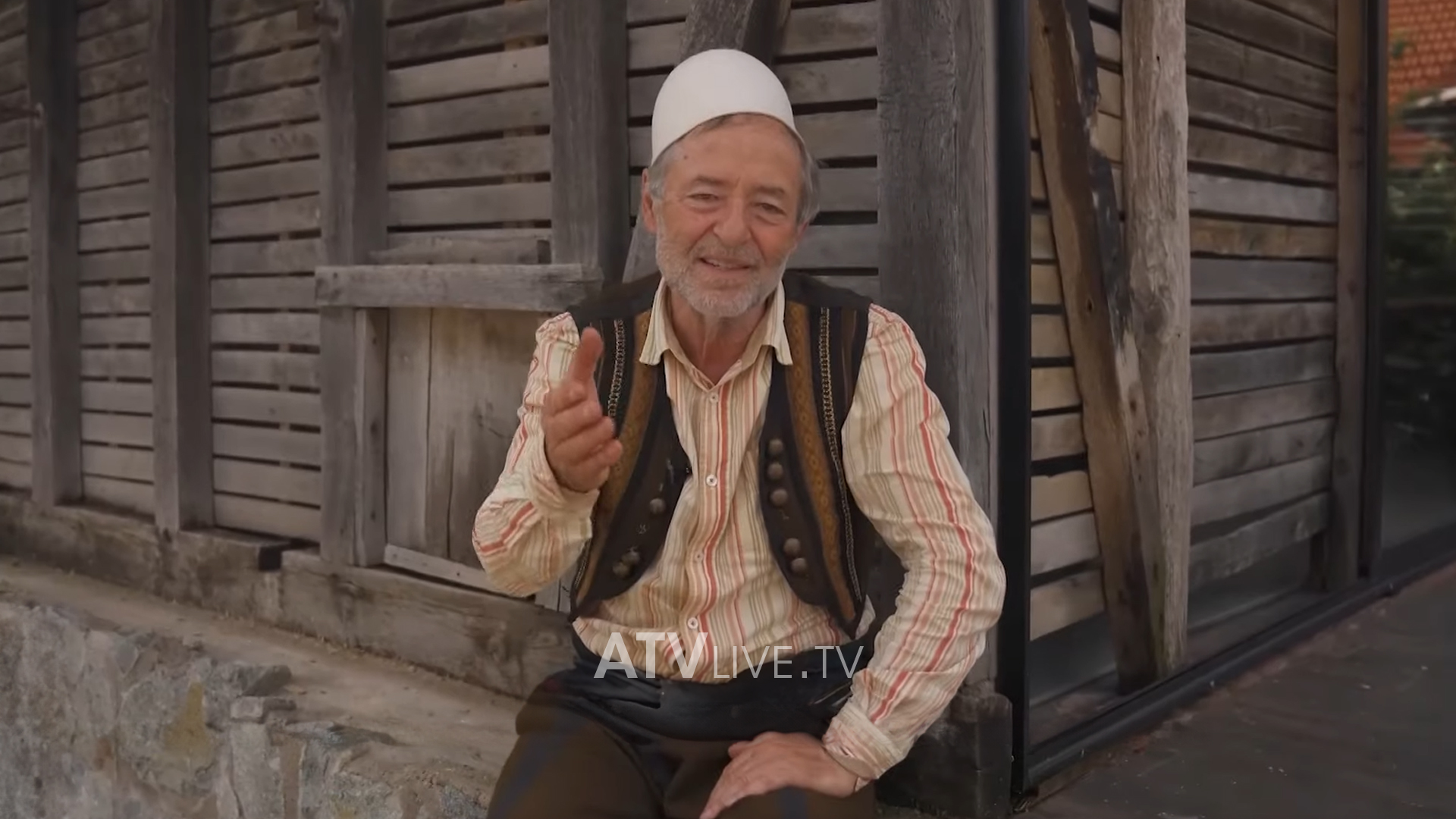 “Bëj çka të duash, por vetëm mos rrej”, historia e dy vëllezërve që shërbeu si mësim për gjeneratat e ardhshme