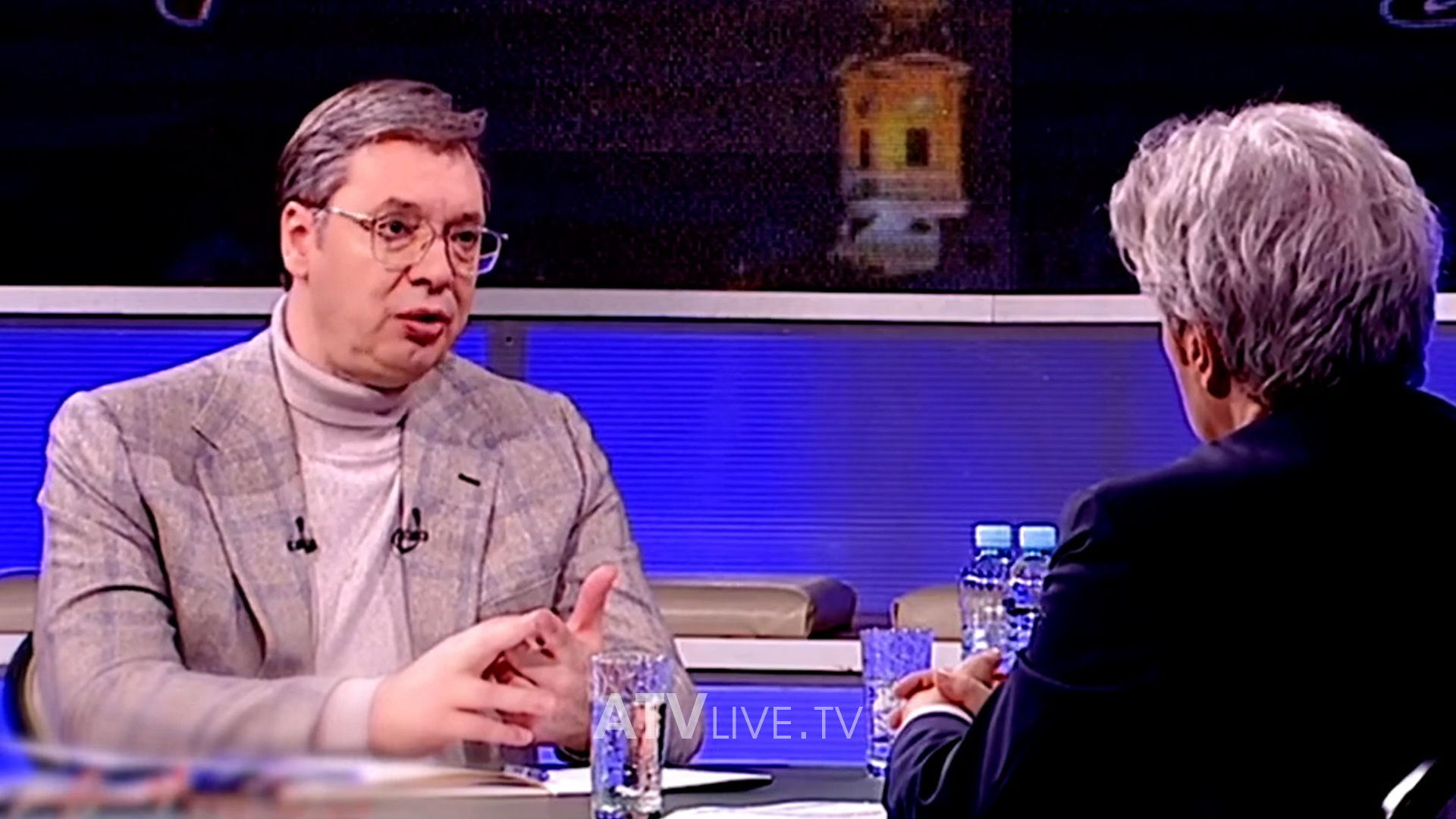 Sanksionet ndaj shefit të BIA-s, porosi për Vuçiqin