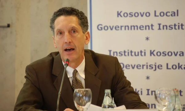 Joseph: Amerika po e mbështet autonominë serbe si gur të shenjtë për mbylljen e çështjes së Kosovës