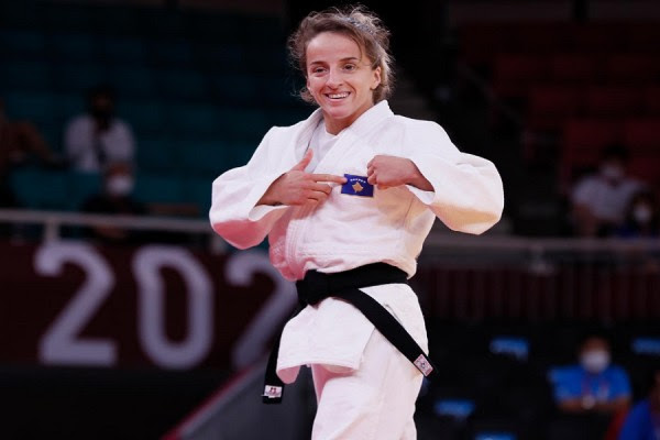 ​Distria lufton për të artën në Grand Slam të Azerbajxhanit