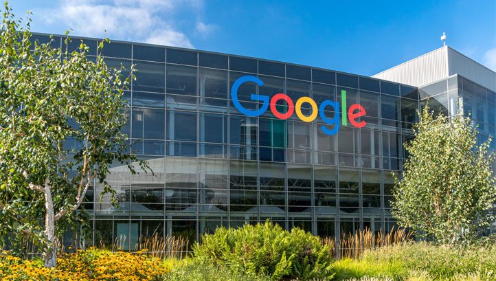 Dy shqiptarë padisin Google në SHBA për diskriminim të gjuhës shqipe