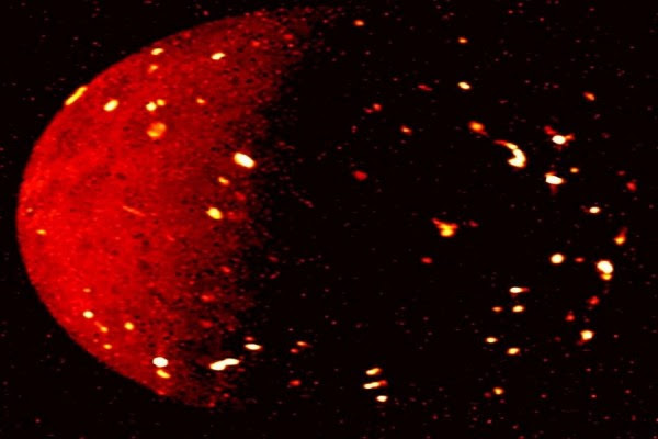 ​NASA bëri fotografi të pabesueshme të botës me më shumë vullkane në sistemin diellor