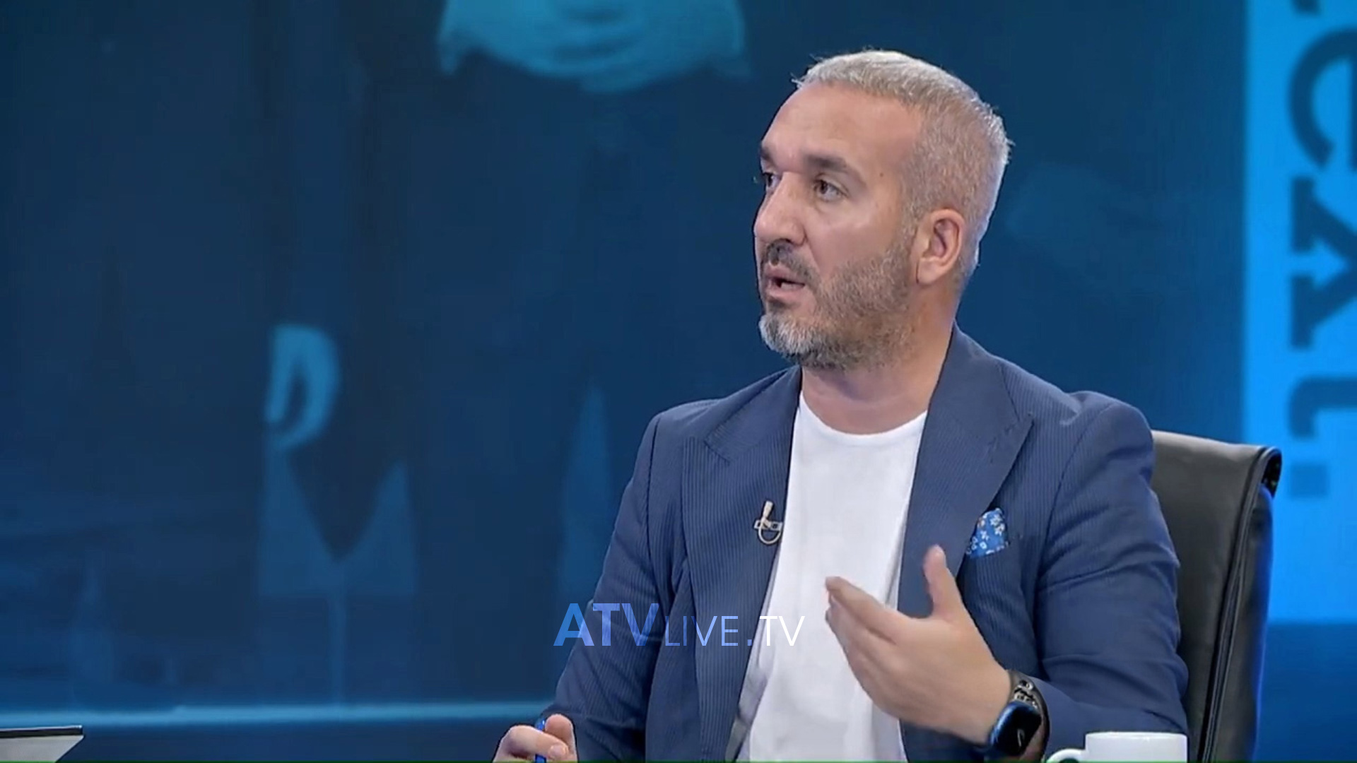 Hamidi thotë se nëse edhe 2-3 muaj nuk ka zgjidhje konkrete, çështja Kosovës përfundimisht do të dalë në rend të dytë