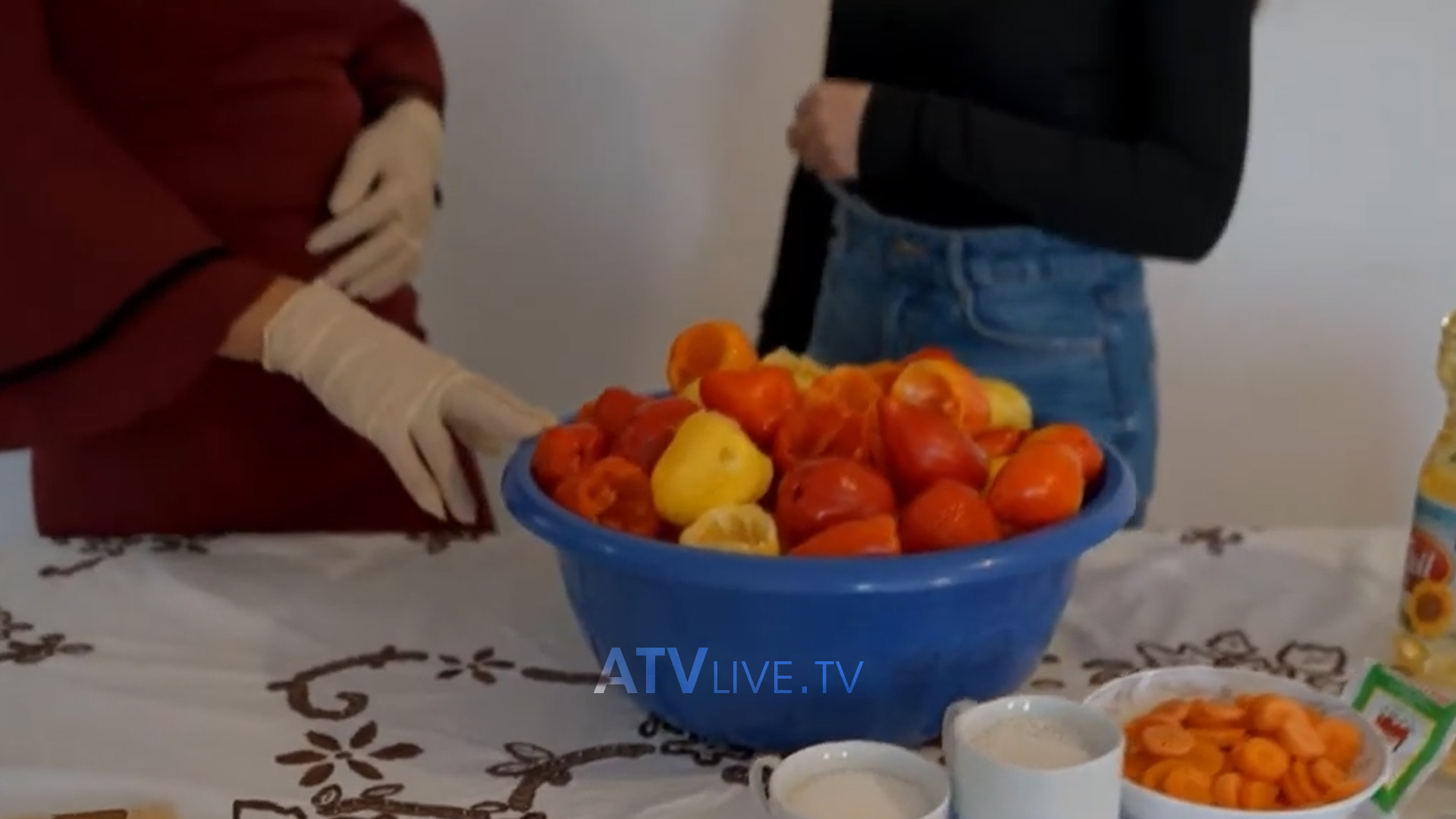 Receta tradicionale e përgatitjes së specave në vaj