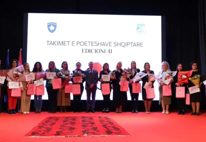 Vushtrria mirëpret “Takimet e poeteshave shqiptare” – Fituese e edicionit të 41-të është Leonora Lokaj