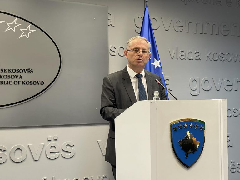 Bislimi: Presim heqjen e masave ndëshkuese, Hungaria këmbënguli që të mbeten