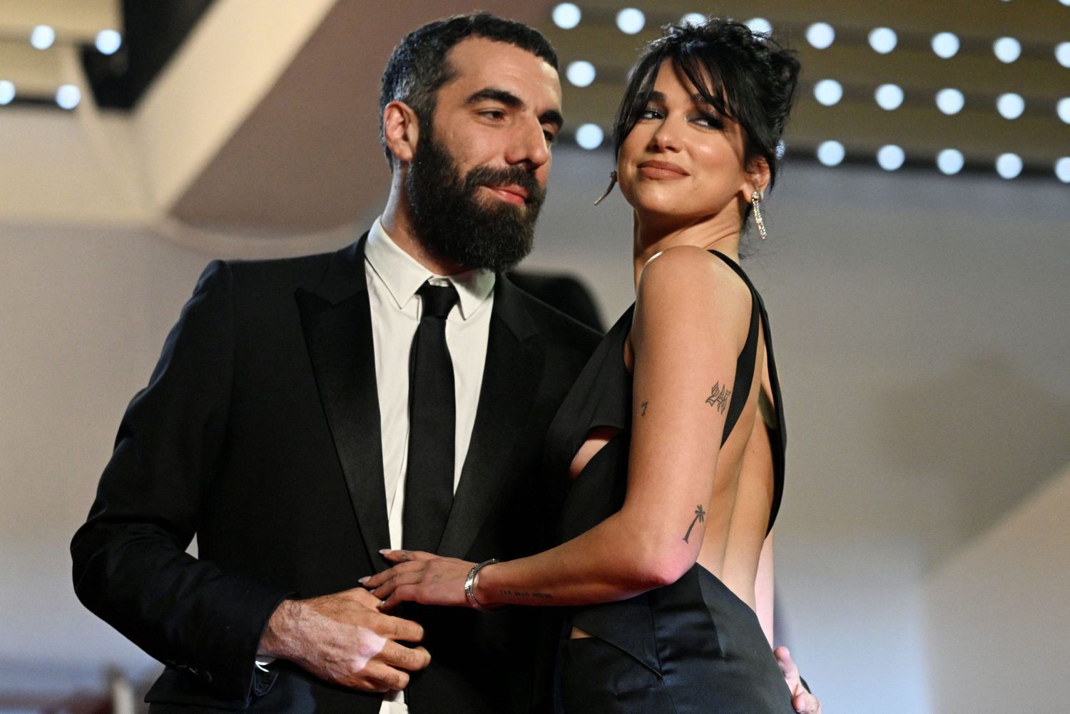 Ndahet çifti i shumëpërfolur, Dua Lipa dhe Romain Gavras