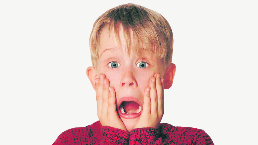 “Home Alone” ndodh vërtetë, fëmija 6-vjeçar mbetet i vetëm pasi i ngatërrohet fluturimi pak para Krishtlindjeve