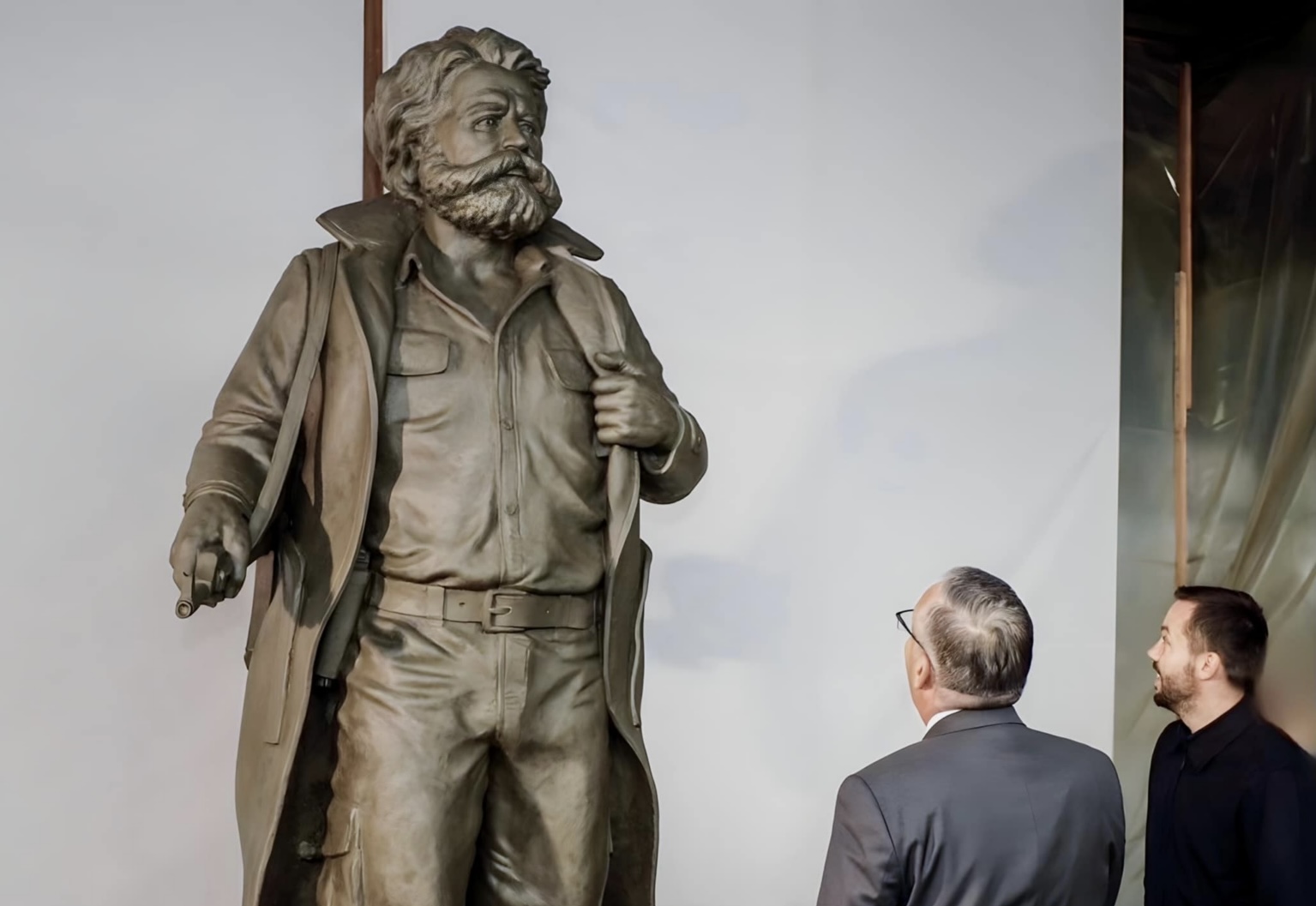 Shtatorja e komandantit Adem Jashari së shpejti do të vendoset në Mitrovicë