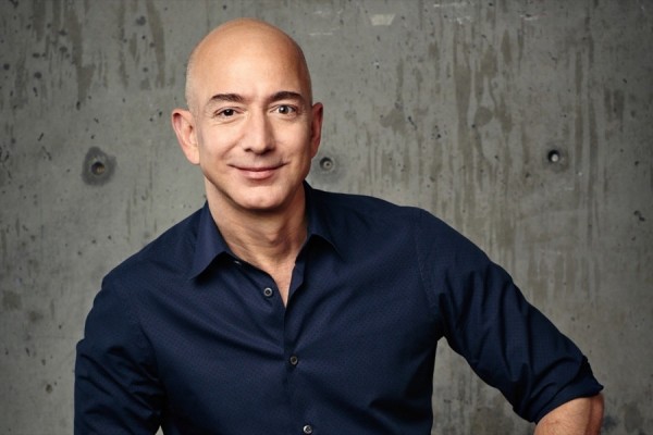​Jeff Bezos, investitori me rol kyç në e-tregti