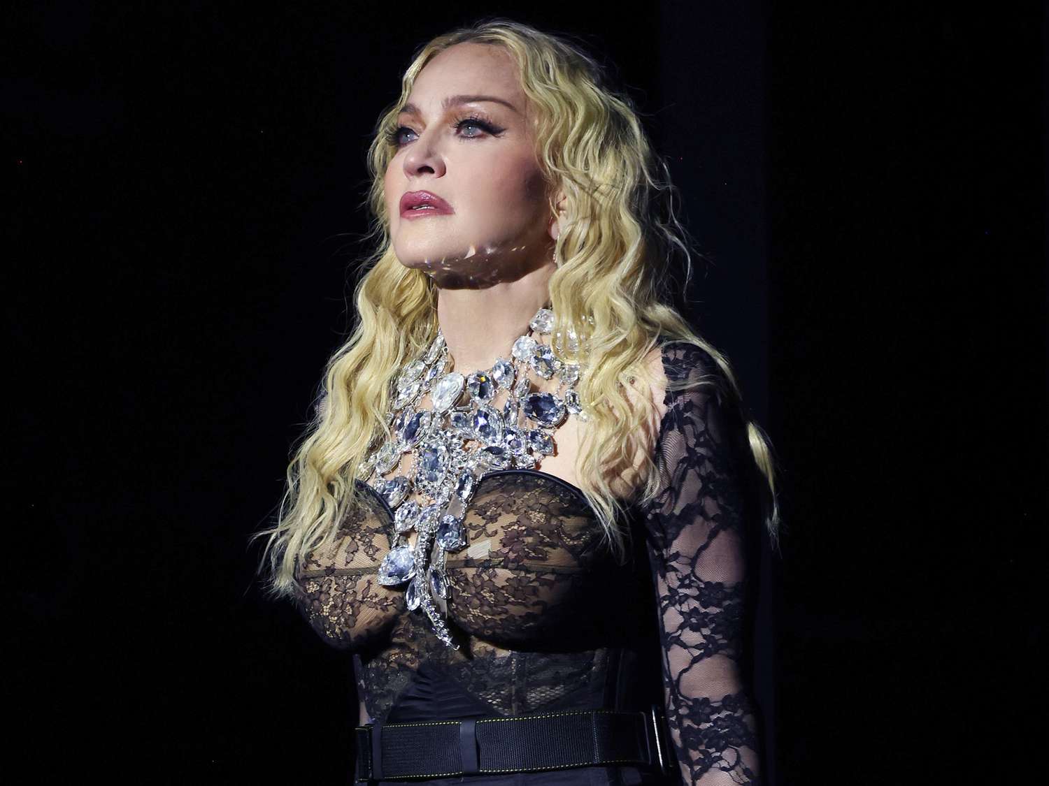 Për herë të tretë Madonna paditet nga fansat e saj, kjo është arsyeja