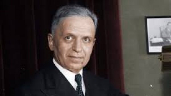 ​Ditëlindja e Faik Konicës