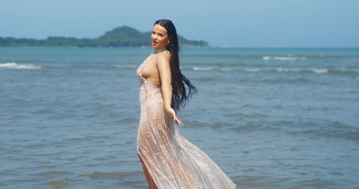 Rina Balaj lanson këngën e re “DashuRinë” – merr vëmendje me paraqitjen në videoklip