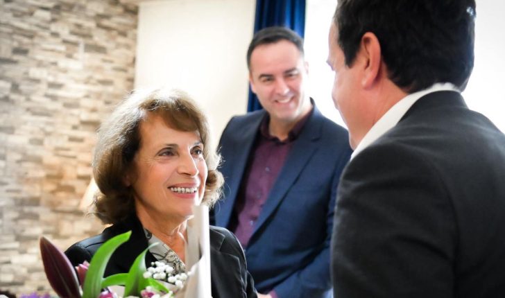 Kryeministri Kurti viziton familjen e Mikullovcit në përvjetorin e vdekjes: I paharruar e i nderuar gjithmonë