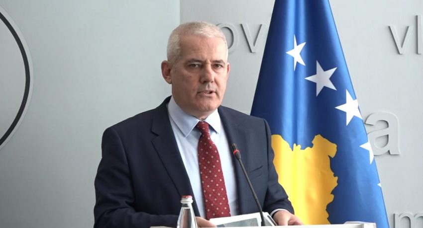 Gjykata del me njoftim pasi e dënoi Xhelal Sveçlën: Dënimi me burg nuk i ekzekutohet nëse s’kryen vepra brenda një viti
