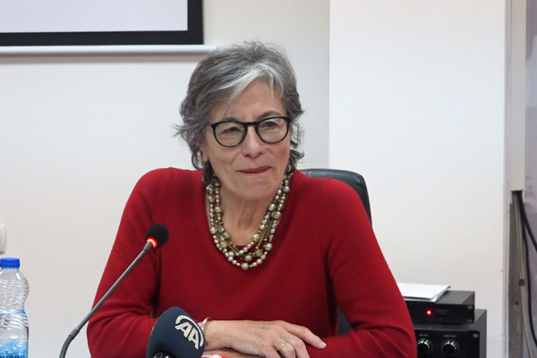 Anna Di Lellio