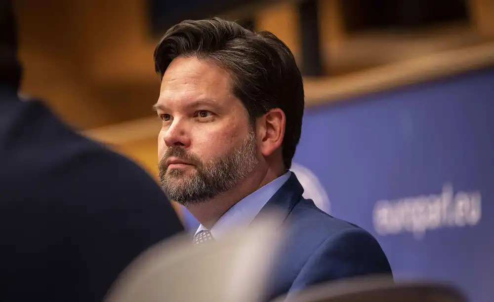 Lukas Mandl