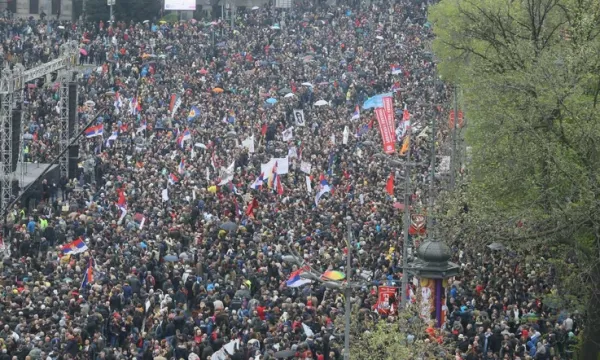 Protesta-ne-Serb