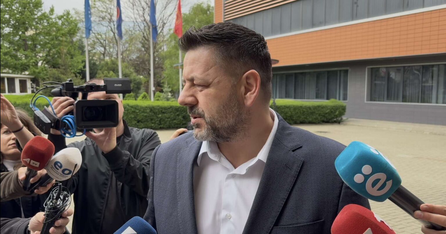 Bekë Berisha AAK: Po bre ne e kemi obligim t’ua bëjmë votat!?