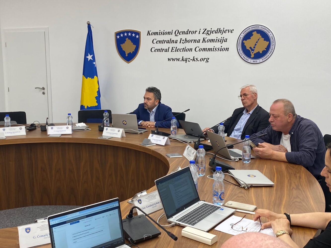 Mblidhet KQZ-ja, vazhdon përgatitjet për zgjedhjet lokale – ky është rendi i ditës
