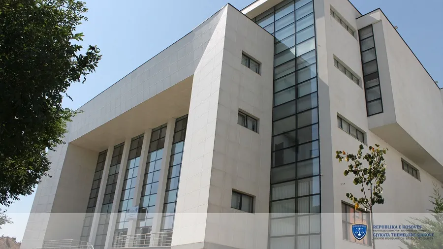 ​Shkaktoi aksident vdekjeprurës por dënohet vetëm me dy vjet burg