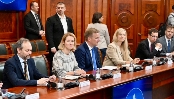 ​Kallas i jep mesazh të qartë Serbisë
